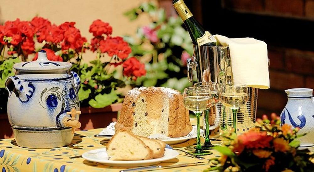 The Originals Boutique, Hotel La Ferme Du Pape, Эгишем Экстерьер фото