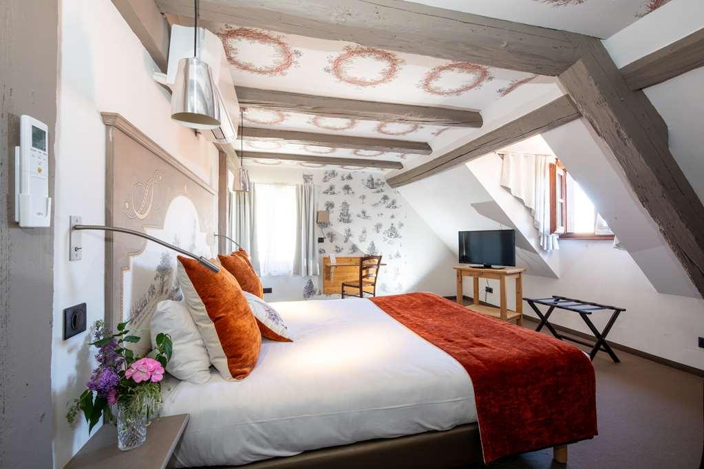 The Originals Boutique, Hotel La Ferme Du Pape, Эгишем Номер фото