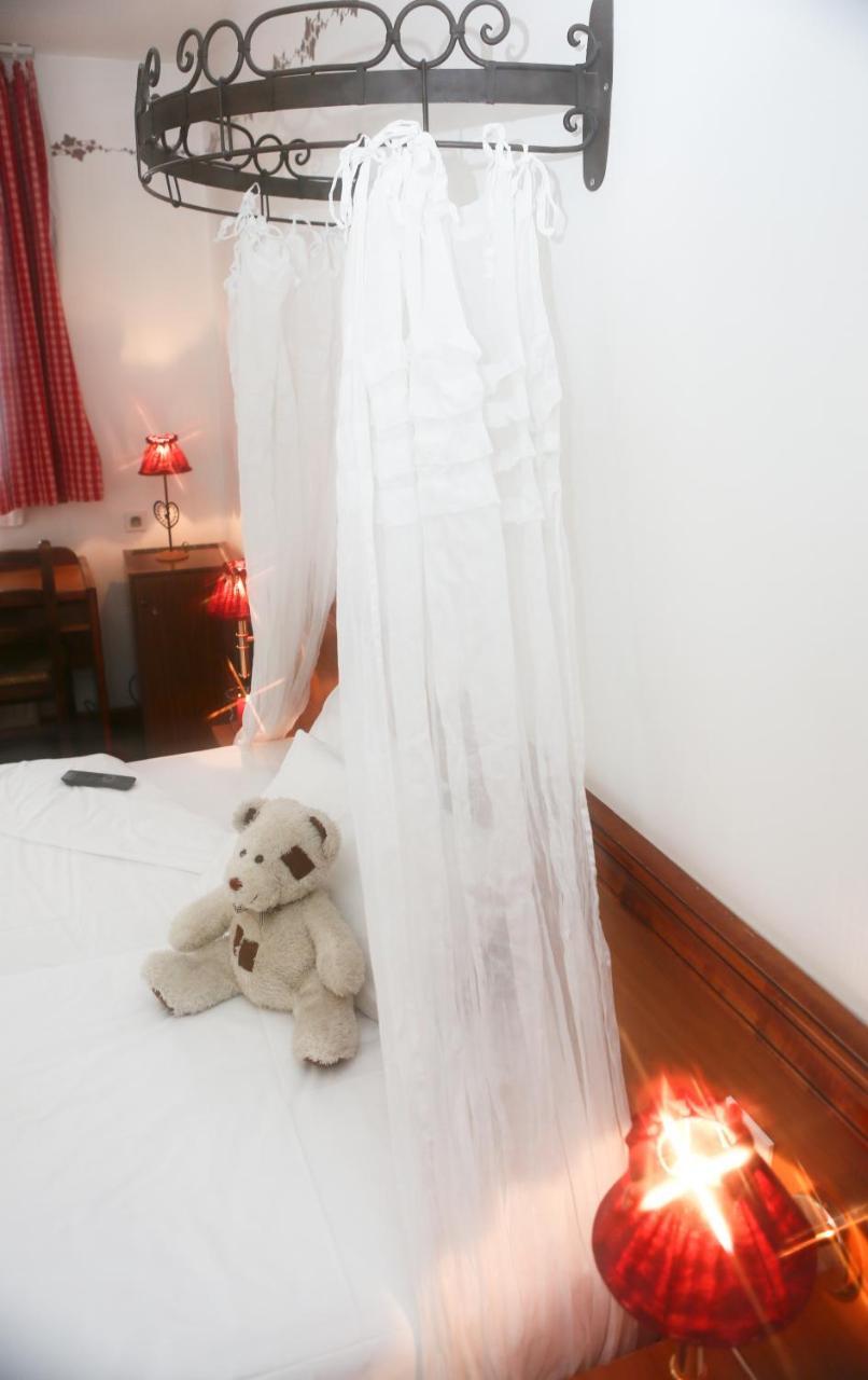 The Originals Boutique, Hotel La Ferme Du Pape, Эгишем Экстерьер фото